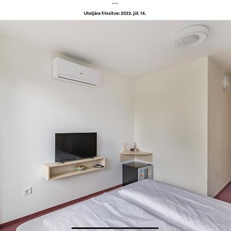 Sinus Premium Aparthotel Siofok Ngoại thất bức ảnh