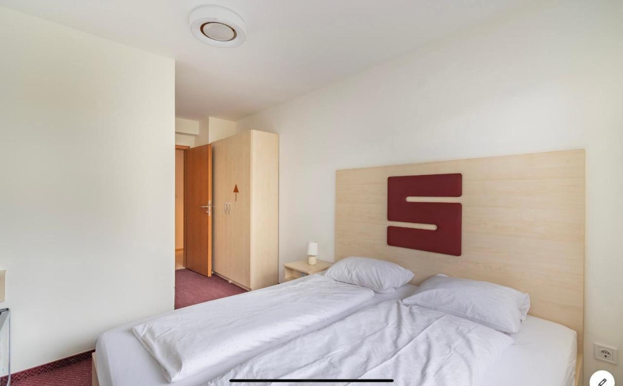 Sinus Premium Aparthotel Siofok Ngoại thất bức ảnh