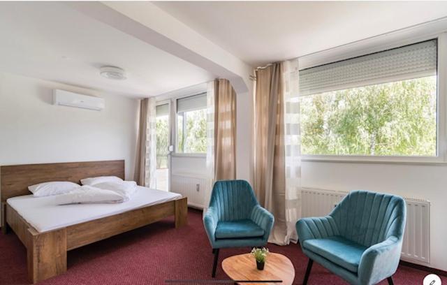 Sinus Premium Aparthotel Siofok Ngoại thất bức ảnh